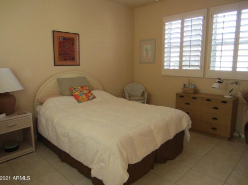 15179 Las Brizas Ln, Sun City AZ 85375-2827 exterior