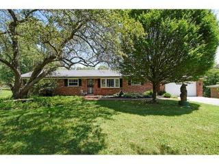 5634 Pleasant View Dr, Milford, OH 45150-2837