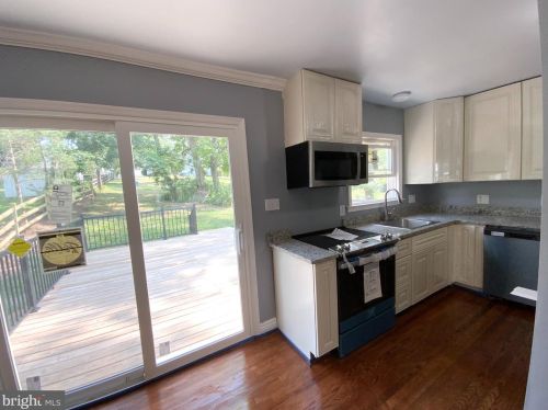 364 Adrian Rd, Collegeville PA  19426-1602 exterior