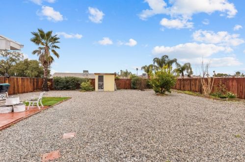 26601 Farrell St, Menifee CA  92586-2009 exterior