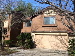 132 Sayre Dr, Princeton NJ  08540-5809 exterior