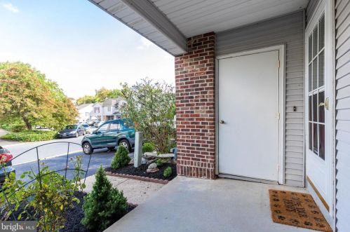146 Lake Arrowhead Cir, Bear, DE 19701-3810