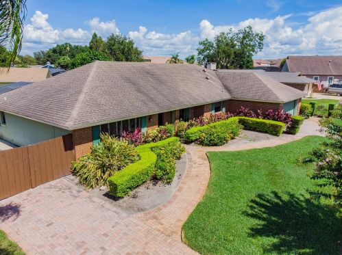 5427 Ming Dr, Orlando, FL 32812-2108