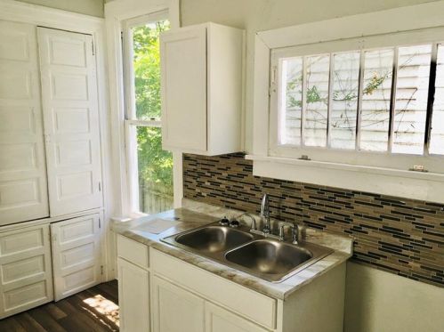 11 Gaskill Ave, Jeannette PA  15644-3346 exterior