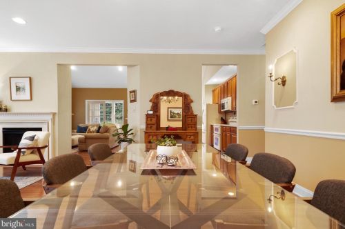 5 Brighton Pl, Swedesboro NJ  08085-5060 exterior
