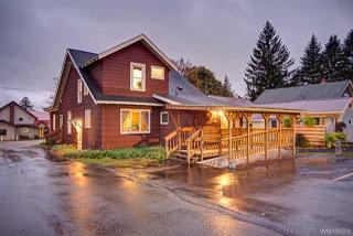 271 Main St, Springville, NY 14141-1419