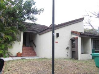 9400 125th Pl, Miami, FL 33186-1839