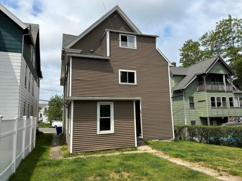 757 Baldwin St, Waterbury CT  06706-1507 exterior
