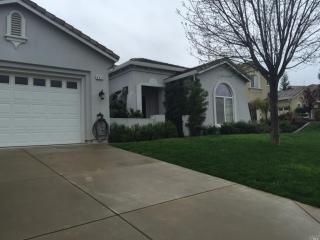 442 Three Rivers Ct, Vacaville, CA 95688-8746