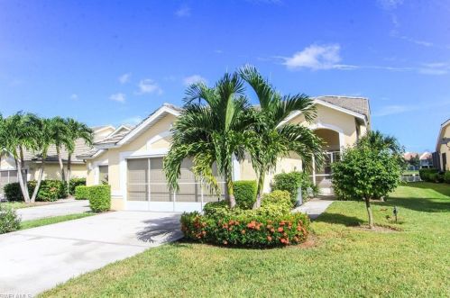 257 Stella Maris Dr, Naples, FL 34114-9622
