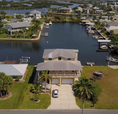 4485 Gulfstream Dr, Brooksville, FL 34607-2828