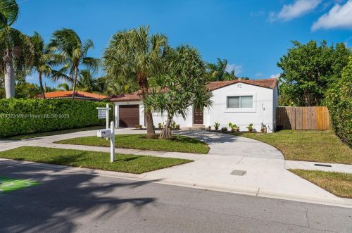 361 Gregory Rd, West Palm Beach, FL 33405-4926