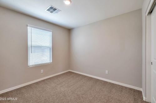 3907 79th Dr, Phoenix AZ  85043 exterior