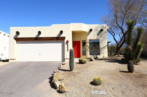 39013 Habitat Cir, Cave Creek, AZ 85331-8573