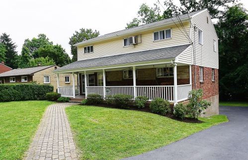 453 Janice Dr, Pittsburgh, PA 15235-3022