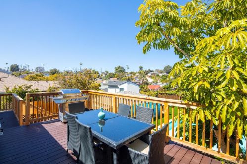 4134 Narragansett Ave, San Diego CA 92107-2619 exterior