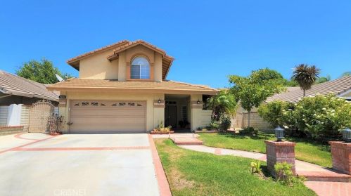 29034 Gumtree Pl, Santa Clarita, CA 91390-4074