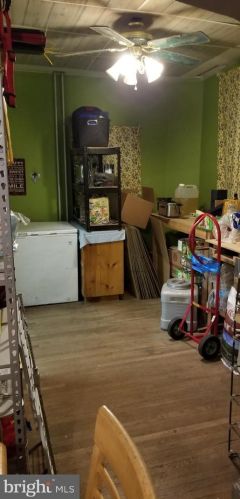 318 Green St, Hazle Township PA  18201-5706 exterior