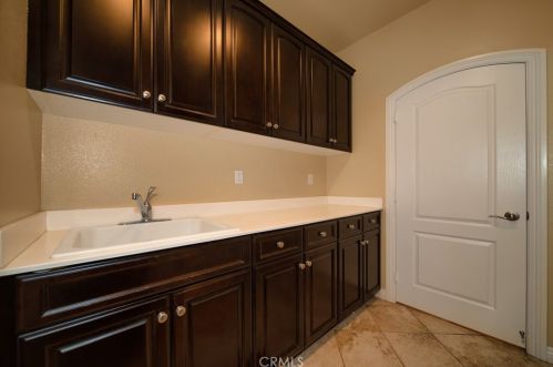 1562 Green Creek Trl, Beaumont CA  92223-7364 exterior