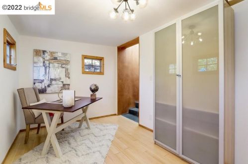 3963 Altamont Ave, Oakland CA 94605-2602 exterior