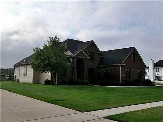 5855 Sweetgum Dr, Monclova, OH 43542-8601