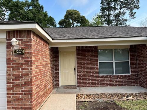 16379 Long Valley Ct, Conroe TX  77302-5493 exterior