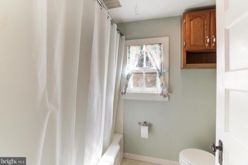 12841 James Monroe Hwy, Leesburg VA  20176-5340 exterior