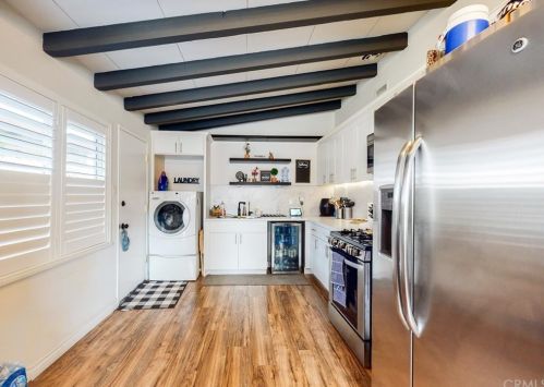 7076 Newbury Ave, San Bernardino CA  92404-6441 exterior