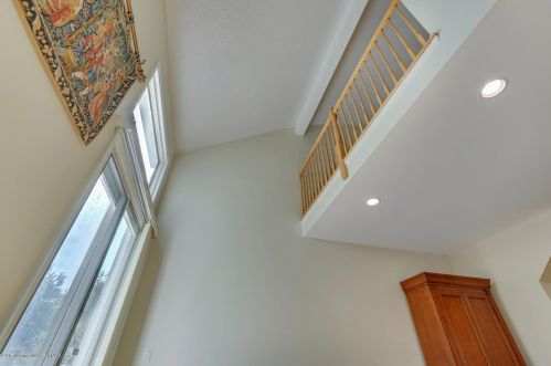 168 La Quinta Ct, Holmdel Village NJ  07733-2536 exterior