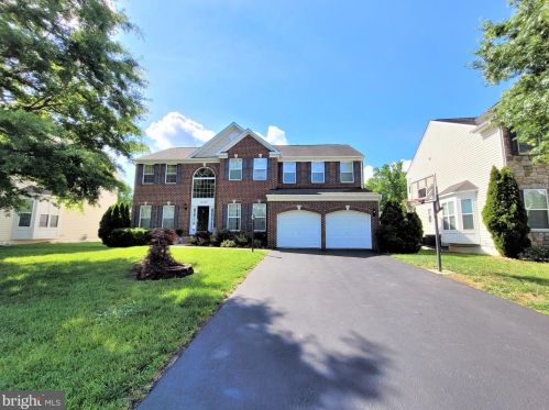 16399 Kramer Estate Dr, Woodbridge VA  22191-6003 exterior
