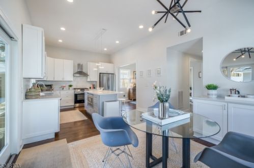 122 Fairview Ave, Berkeley Heights NJ  07922-1310 exterior