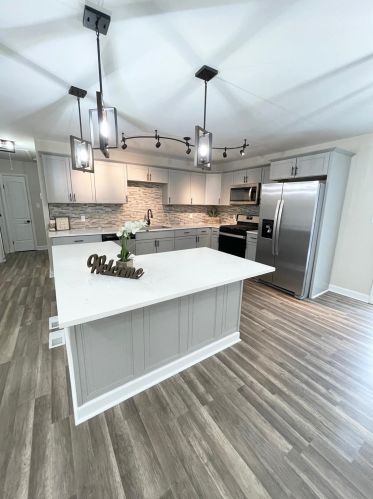 2015 82nd Ave, Gary, IN 46410-6149