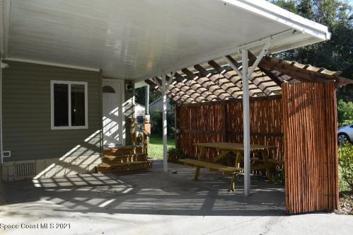 4779 Cambridge Dr, Mims, FL 32754-5462