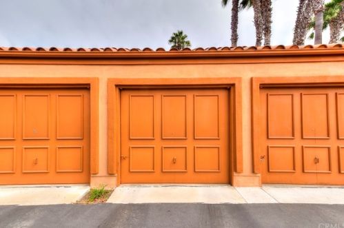 310 Villa Point Dr, Newport Beach CA  92660-6237 exterior