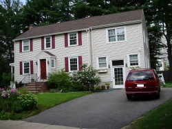 54 Longfellow Rd, Newton, MA 02462-1506
