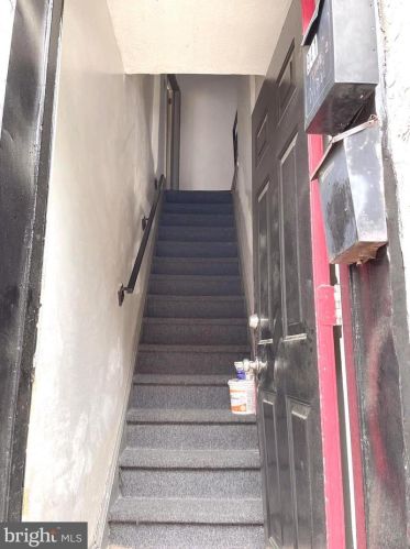 941 Mckean St, Philadelphia PA 19145-3034 exterior