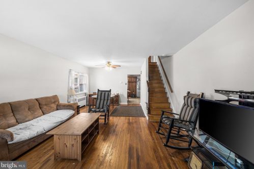 509 Grove St, Norristown, PA 19405-1425