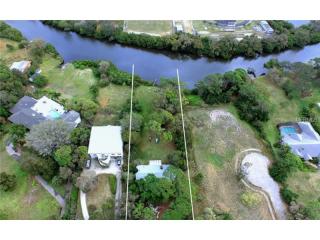 4849 Riverwood Ave, Sarasota, FL 34231-4359