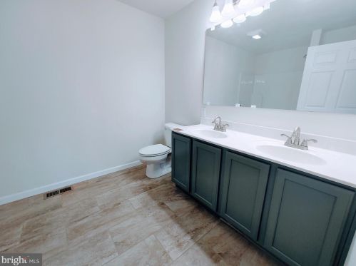 22243 Francesco Dr, Seaford DE  19973-8164 exterior