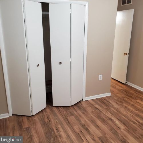 208 Bittlewood Ave, Berlin Boro NJ  08009-9444 exterior