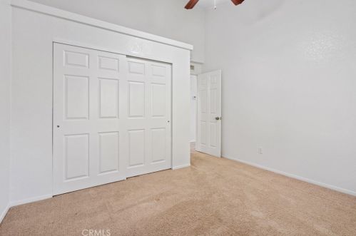 20077 Summit View Ct, Santa Clarita CA  91351-5709 exterior