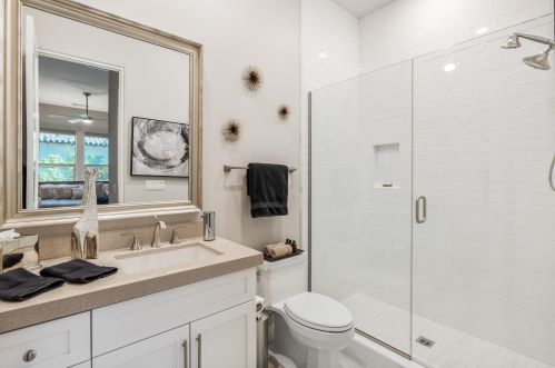 54885 Madagascar Way, La Quinta CA  92253-8077 exterior