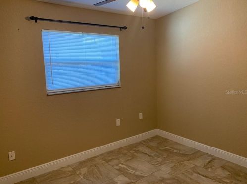 5917 Bolling Dr, Orlando FL 32808-6010 exterior