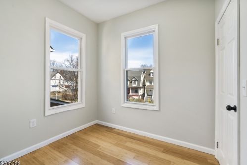 215 Rutledge Ave, East Orange NJ  07017-4911 exterior