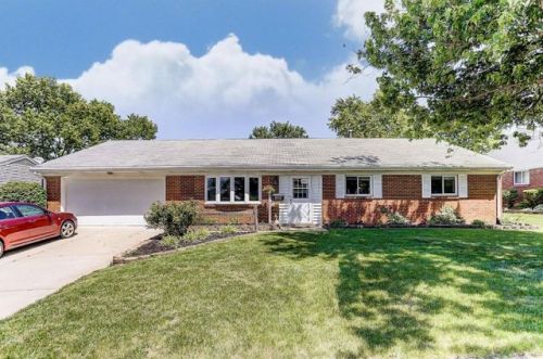 302 Carlwood Dr, Miamisburg OH  45342-3579 exterior