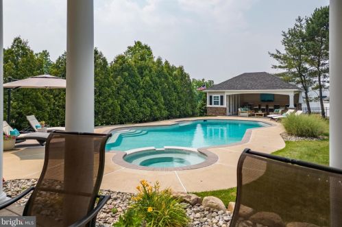 606 Westbourne Rd, Harleysville, PA 19438-1600