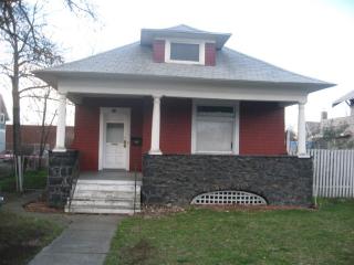 818 Ermina Ave, Spokane, WA 99207-2534