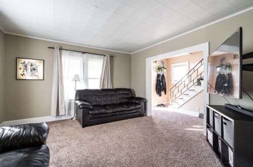 6623 29 Ave, Kenosha WI 53143-6649 exterior