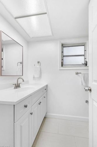 4688 Pembrooke Ln, Bonita Springs FL  exterior