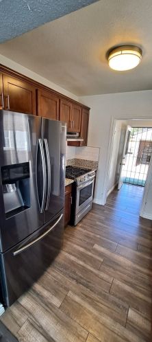 943 Olive St, Colton CA  92324-2560 exterior